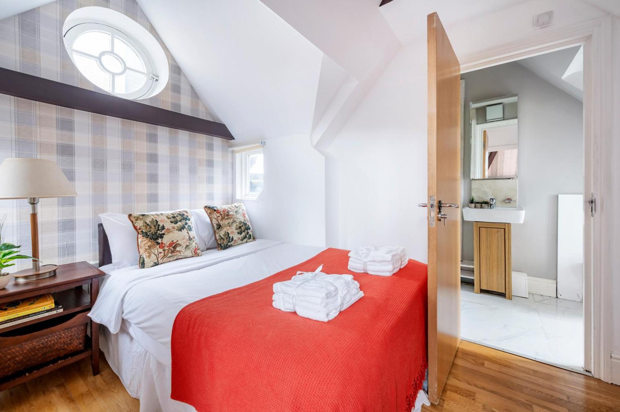 Sunny Loft In Center Of London Apartment Exterior photo